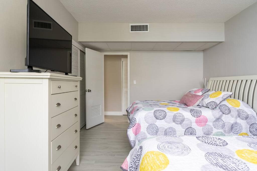 Luxury Stylish Oceanfront 2 Bedroom 2 Bathroom In Hollywood Fl Eksteriør billede