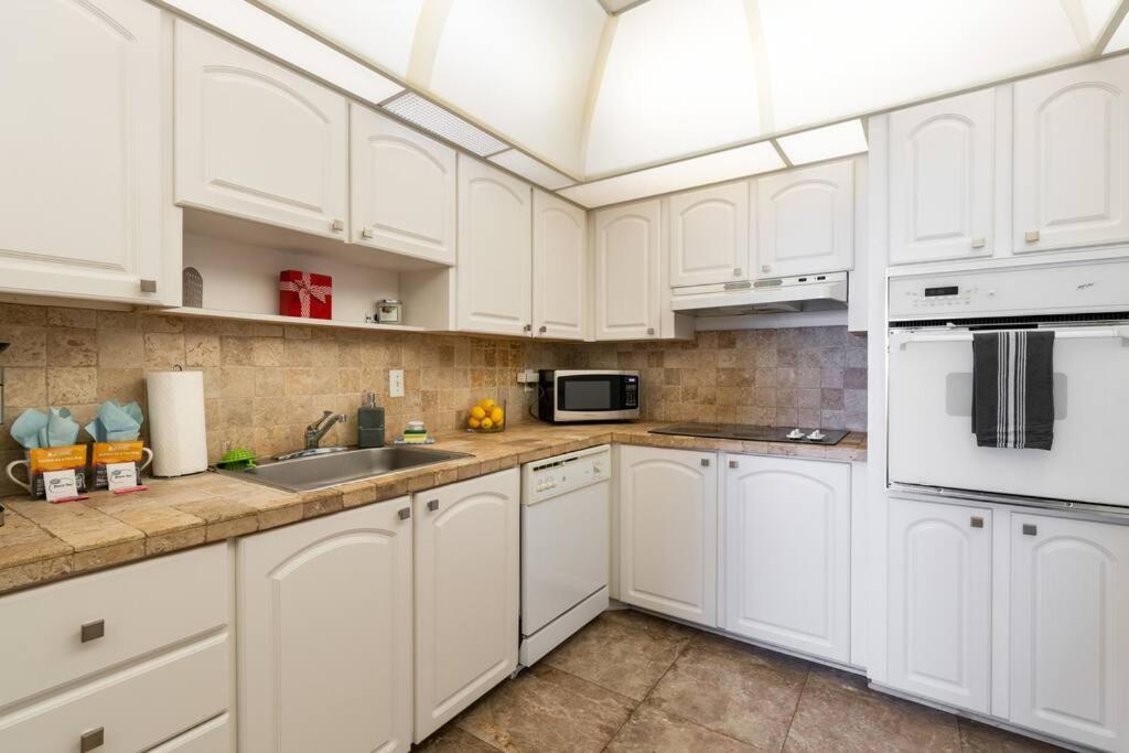 Luxury Stylish Oceanfront 2 Bedroom 2 Bathroom In Hollywood Fl Eksteriør billede